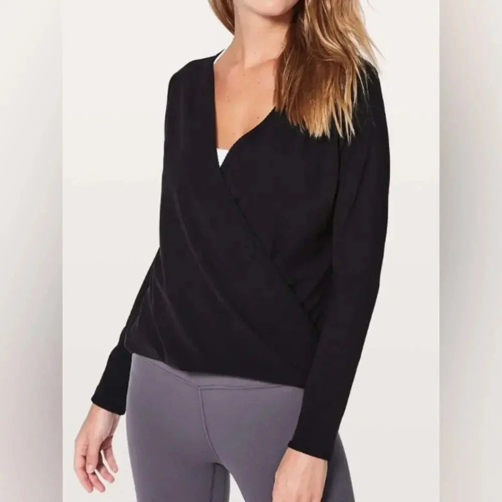 Lululemon Full Freedom Long Sleeve Black Size Medium - Picture 2 of 6